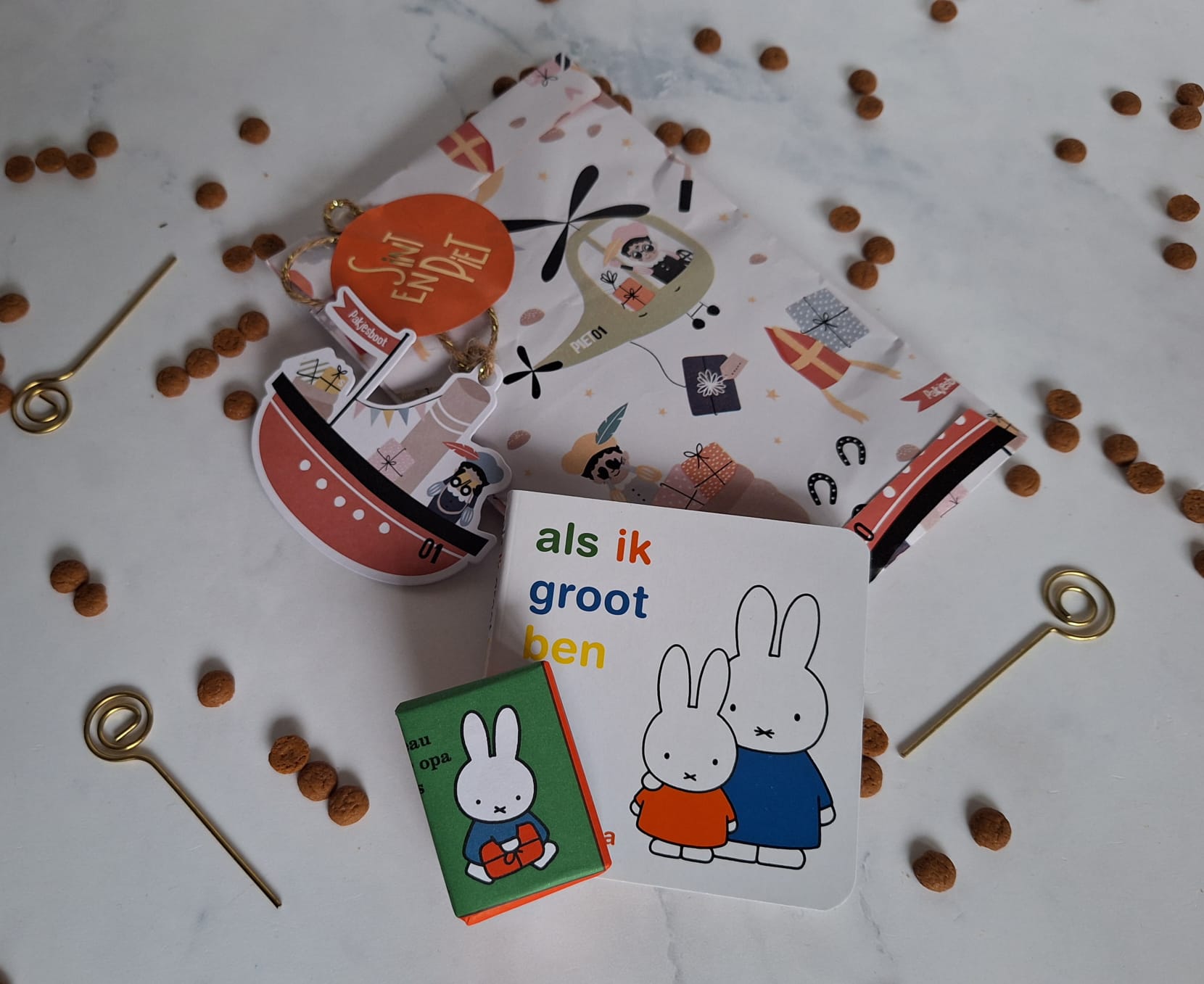 Schoencadeautje boekje nijntje met kruidnoten