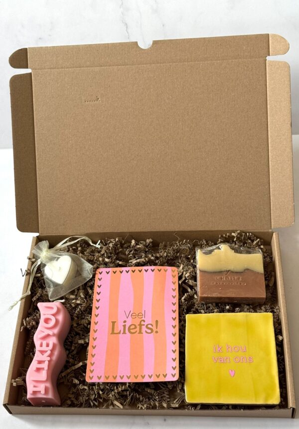 Cadeaupakket “Veel Liefs” – Liefde in een Doosje