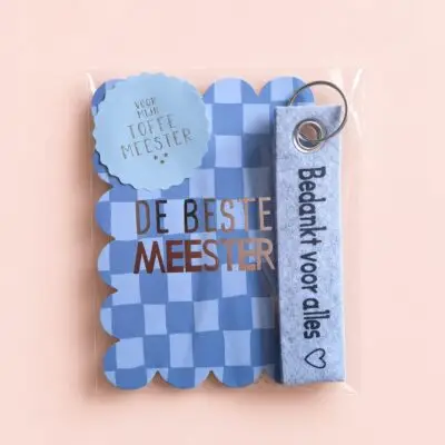 Kaart met sleutelhanger| sleutelhanger meester bedankt
